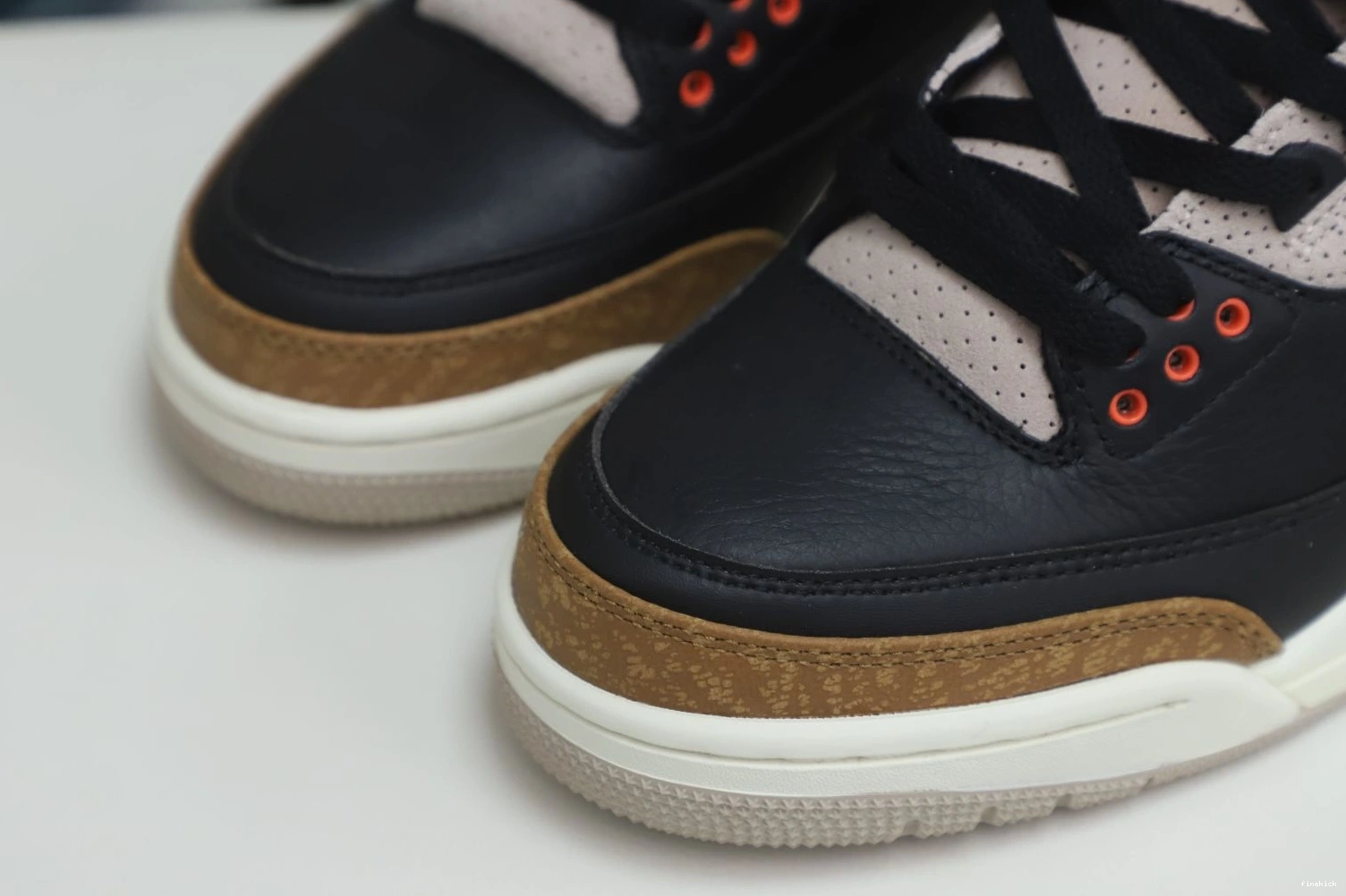 CEMENT AIR DESERT 3 JORDAN CT8532 0727